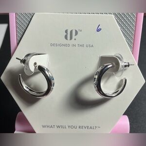 Bomb Party “Out dressing Expectations” earrings ER92698